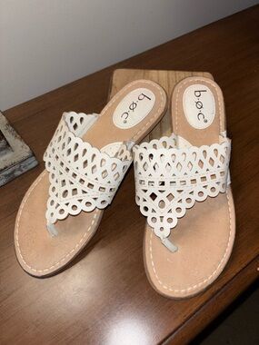 White Laser-Cut Thong Sandals Born Concept Women's  White Vegan Leather SZ 8